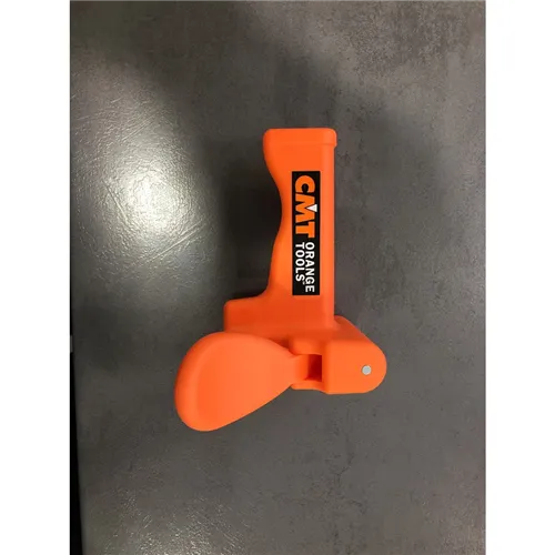 CMT Ręczna gilotyna końcowa (Używane)